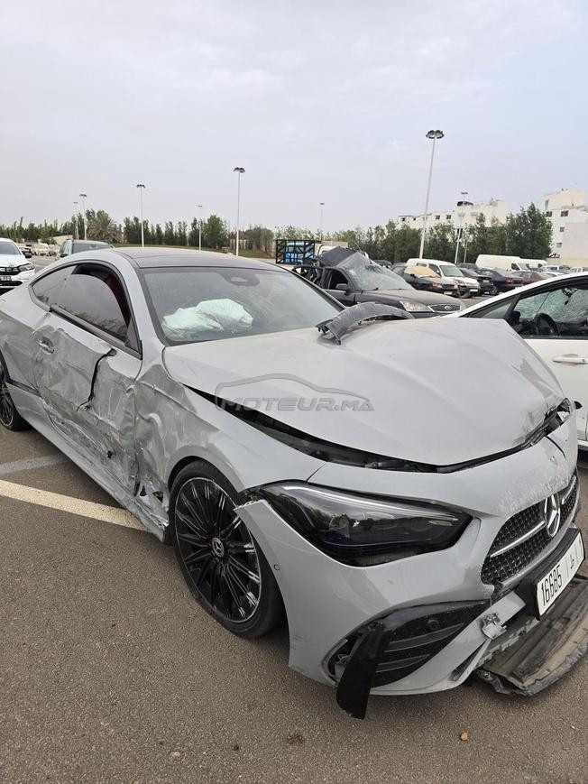 mercedes CLE 2024 accdenté