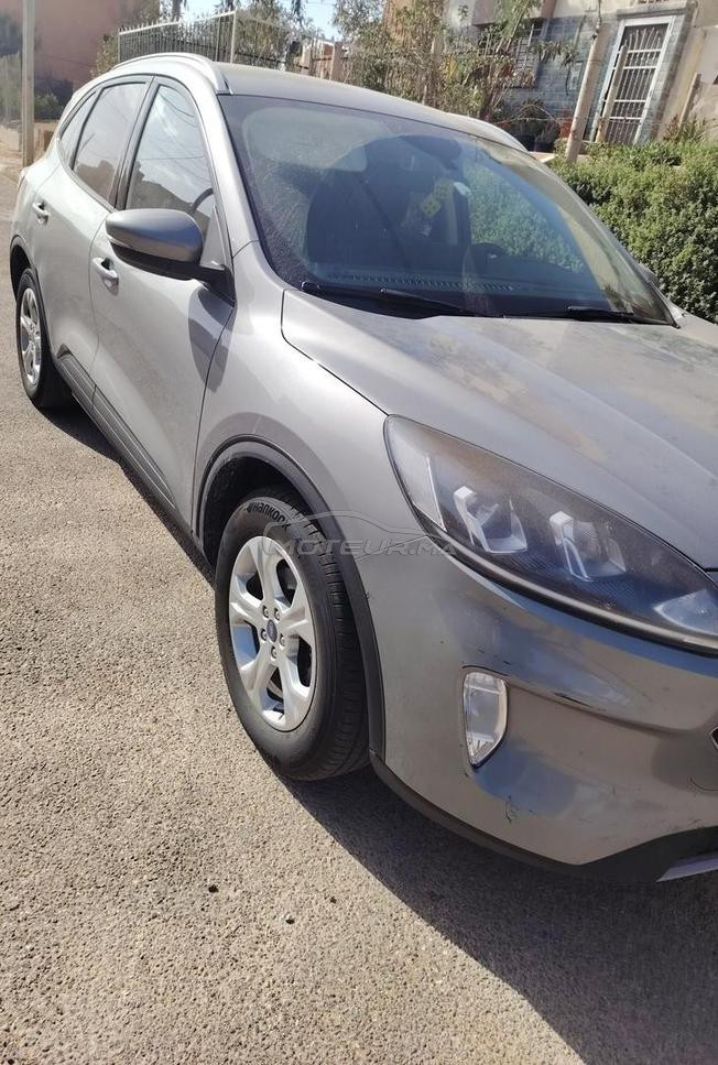 voiture Kuga à vendre