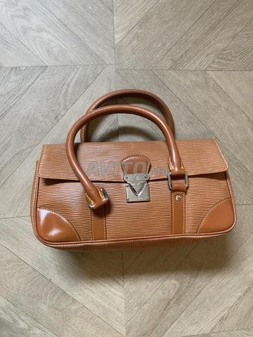 Louis Vuitton - 2