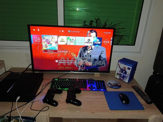 PS4 fat, 0 jeux, 2 manettes, clavier, télé inclus - 2