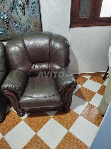 Salon en cuir encore neuf