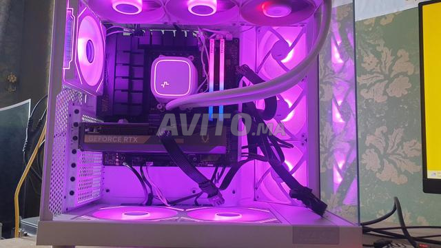 Pc gamer used like new - 2