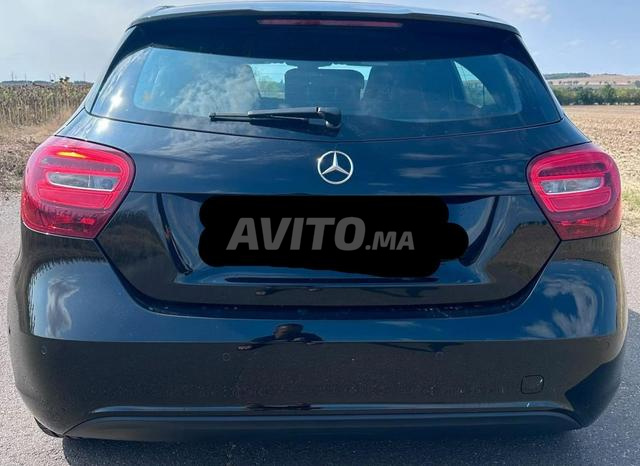 Mercedes-Benz 180 Diesel Manuelle 2017 - 2