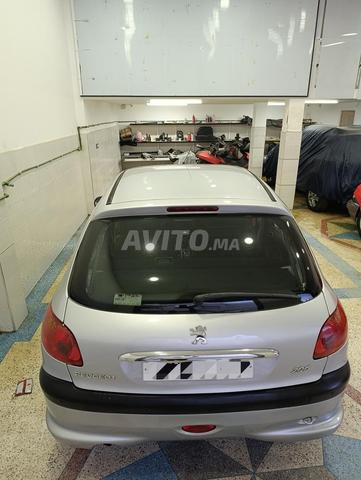 Peugeot 206 Essence 2009 - 2