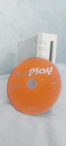 Console Wii originale (prix négociable) - 2