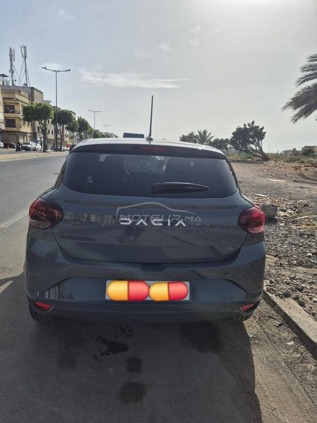 dacia sandero essentiel