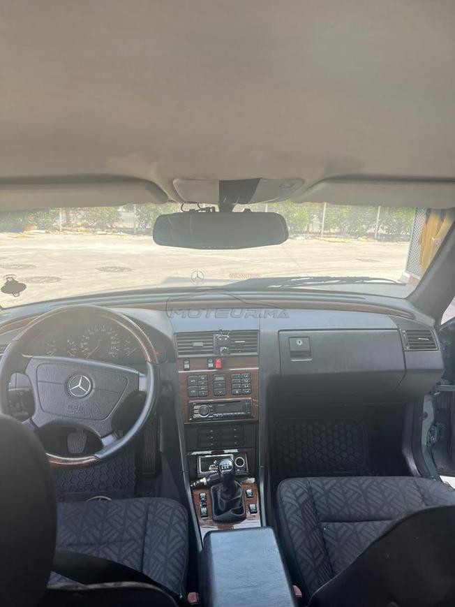 Mercedes Benz 