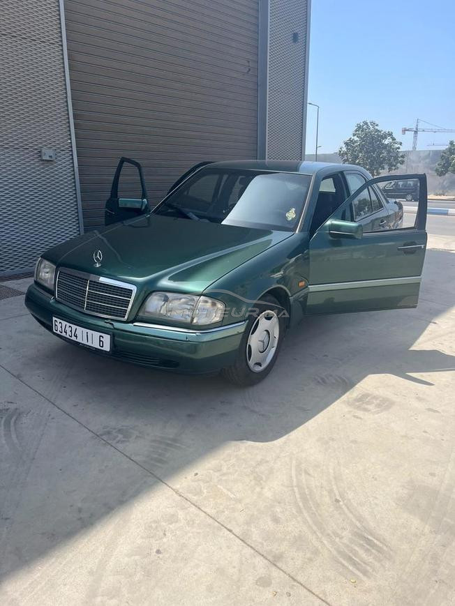 Mercedes Benz 