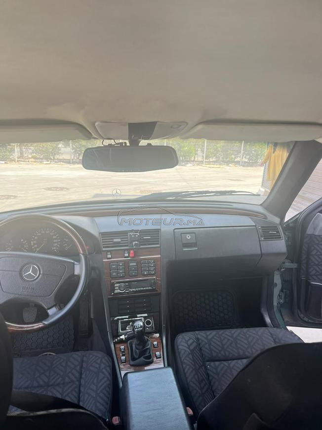 Mercedes Benz 