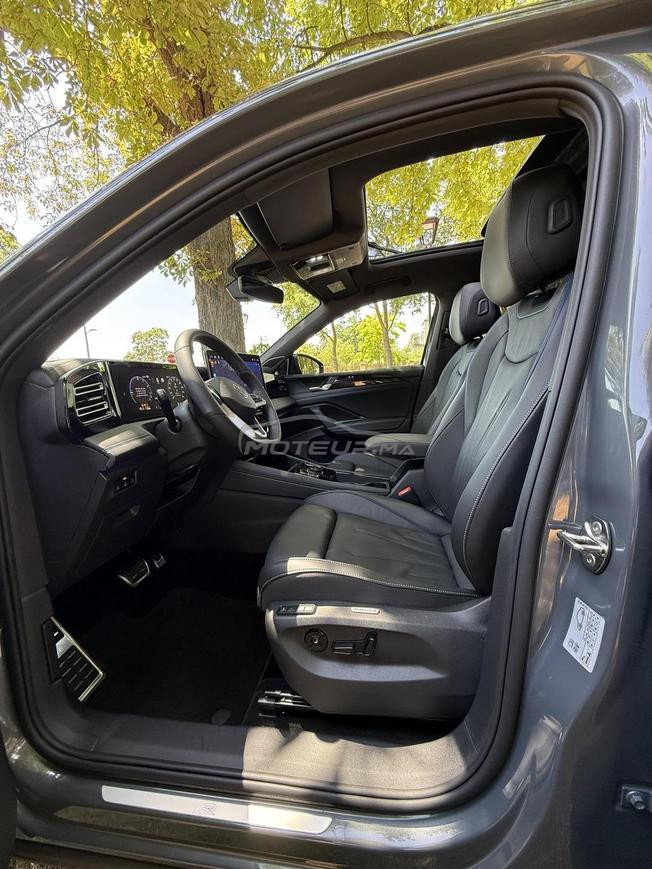Nouvelle Volkswagen Tiguan 272cv R Line toit pano
