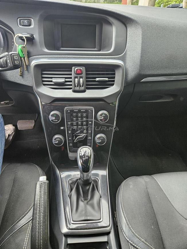 volvo v40 d2