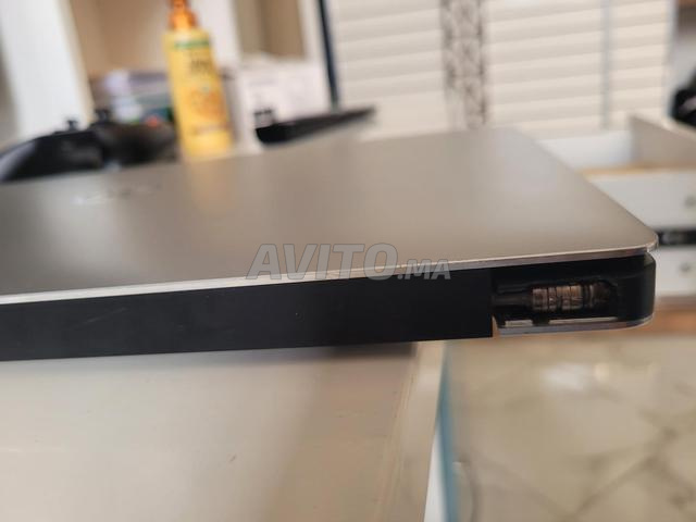 ديل XPS 15 7590 السعر قابل للتفاوض - 2