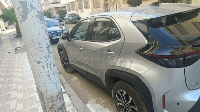 yaris cross état neuf