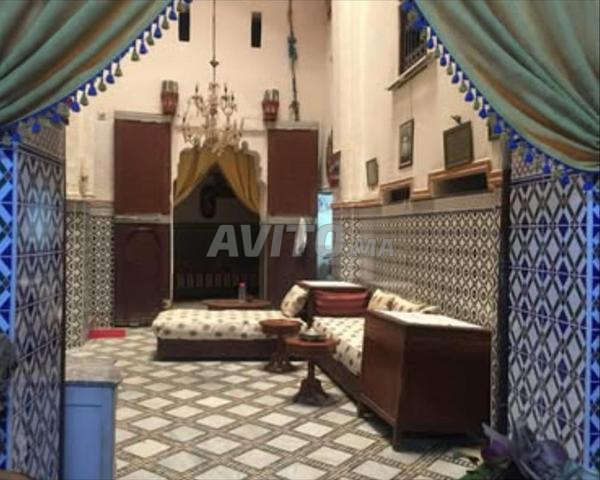 رياض للبيع في المدينة القديمة بفاس - 2