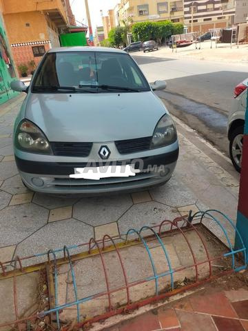 Renault Clio Essence Manuelle 2002 à Oujda - 2