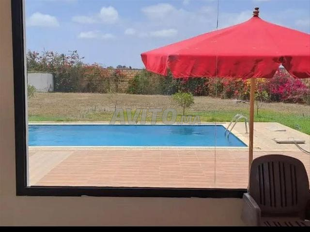 À VENDRE FERME AVEC VILLA À DAR BOUAZZA