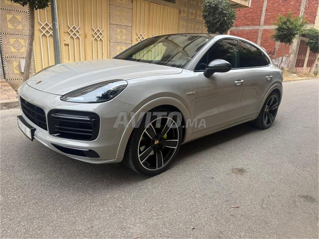 Porsche Cayenne Hybride - 2