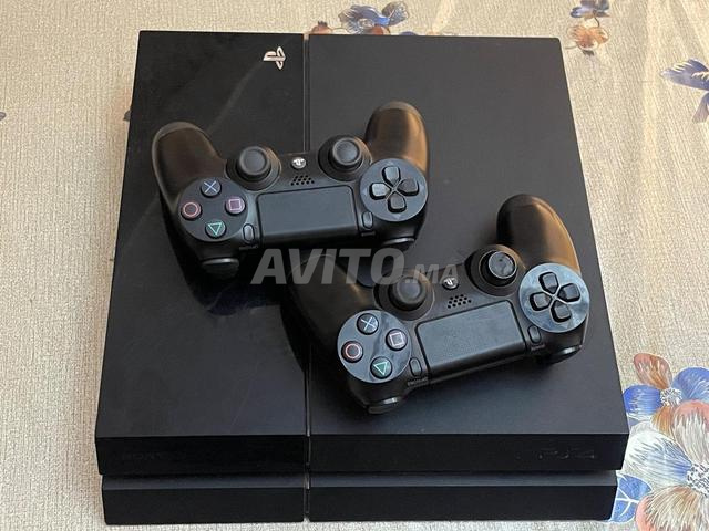 Play Station 4 - 2