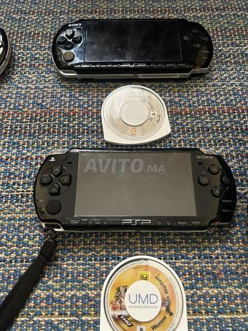 PSP 3000 avec chargeurs originaux sans batterie - 2