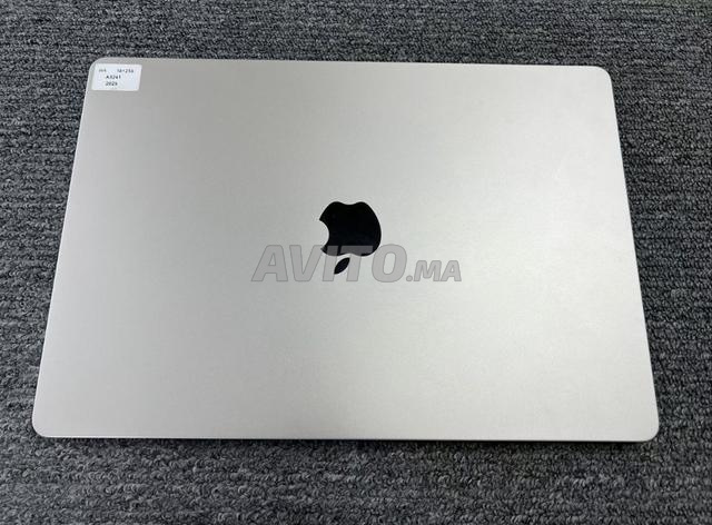 MacBook Air 15” – 16 Go RAM / 256 Go SSD - 2