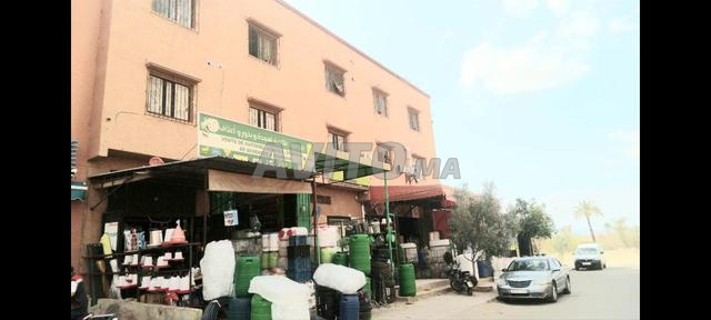 محل للبيع - 2