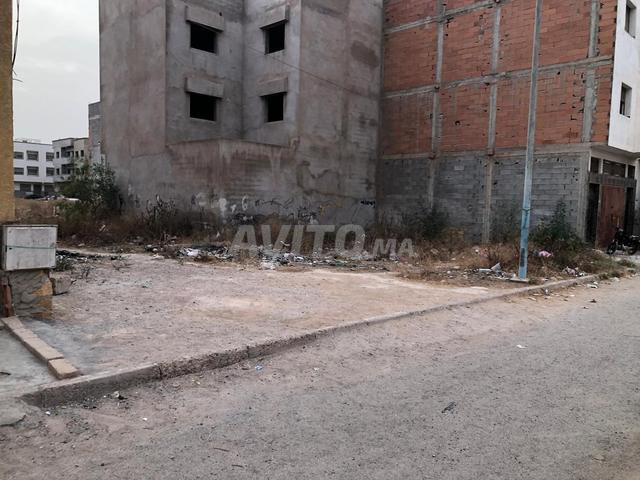 À vendre 2 terrains titrés de 95 m² à Dhibia