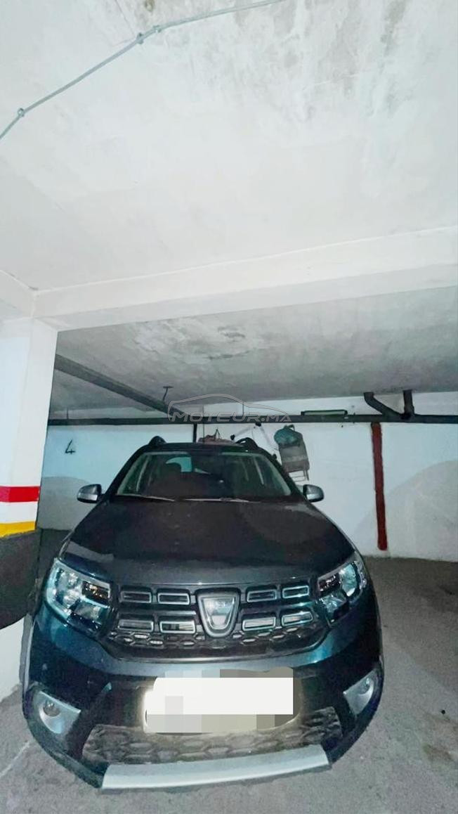 voiture en très bon état a vendre 