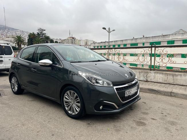Peugeot 208 diesel 2016 