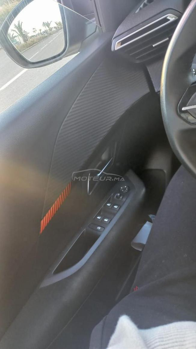 Peugeot 208 Diesel Manuelle 2023 à Casablanca