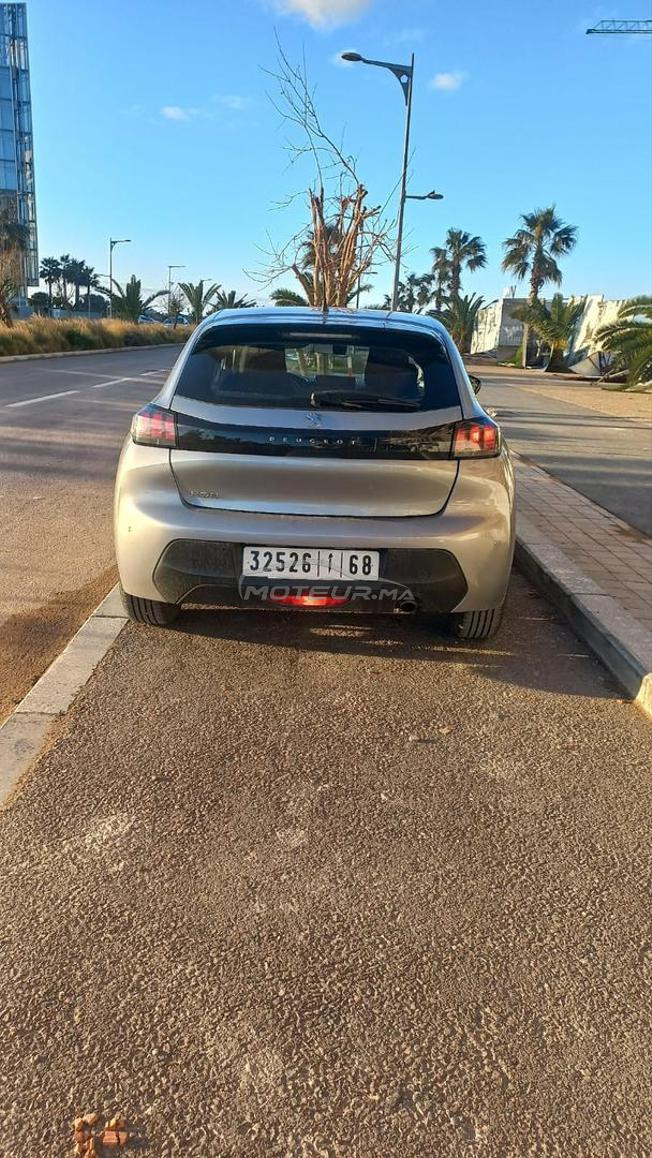 Peugeot 208 Diesel Manuelle 2023 à Casablanca