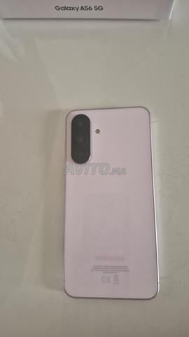 Samsung A56 Rose 256gb comme neuf - 2