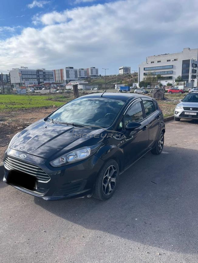 Ford fiesta diesel 2015 (très économique)