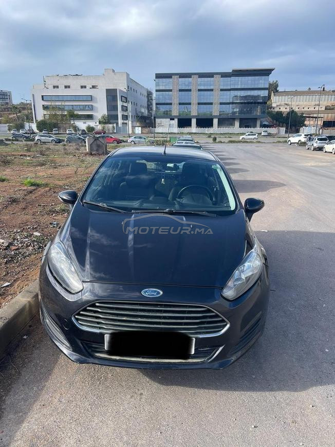 Ford fiesta diesel 2015 (très économique)
