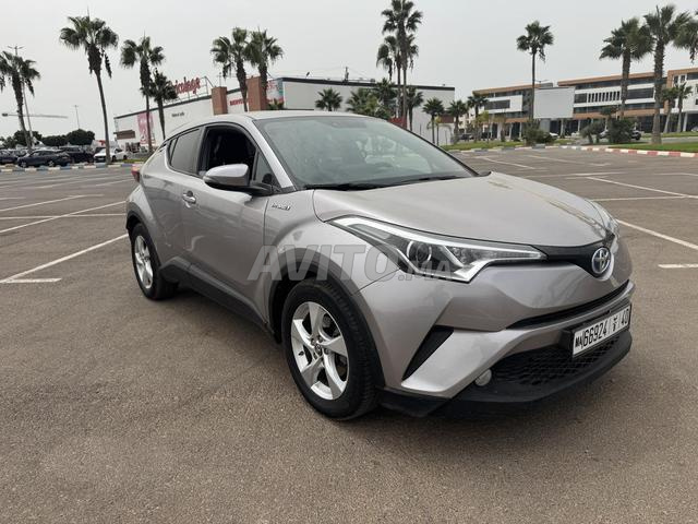 Toyota CHR - 2