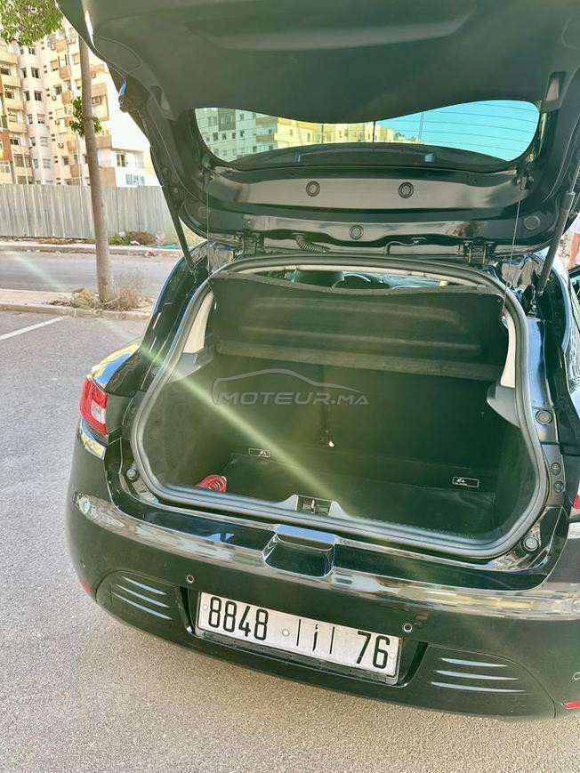 Renault Clio Diesel Manuelle 2018 à Tanger