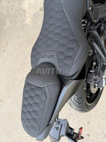Yamaha MT 07 modèle complet neuf - 2