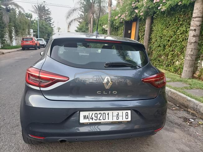 clio 5 trés bon état