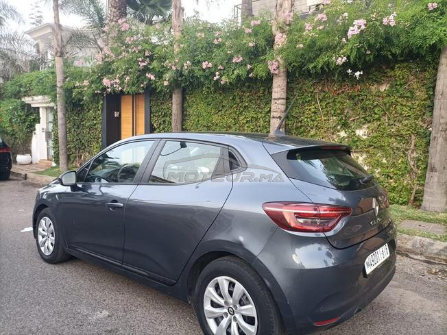 clio 5 trés bon état