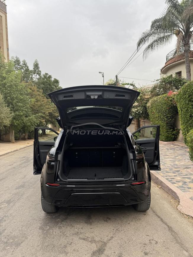 Range Rover évoque sport 