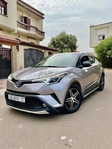 Toyota C-HR essence hybride