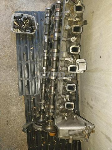 Culasse BMW 530 D 6 Cylindres, 24 Soupapes - 2