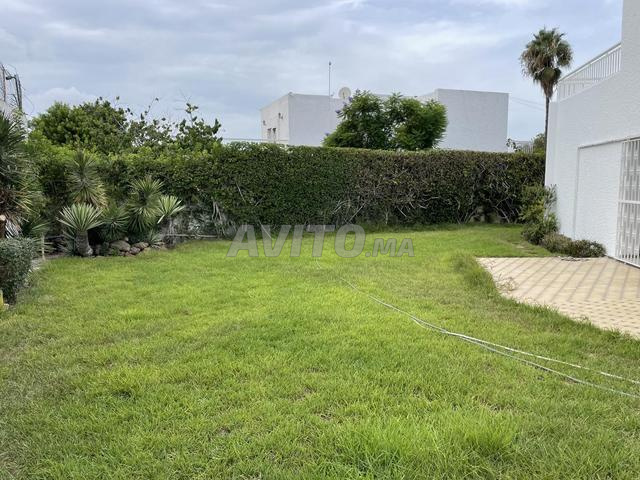 Villa rénovée à louer à Souissi