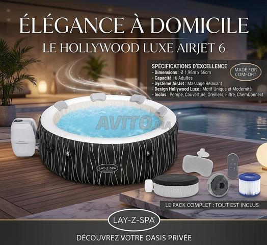 Spa Gonflable 1.96m x 66cm - 06 Personnes - Noir