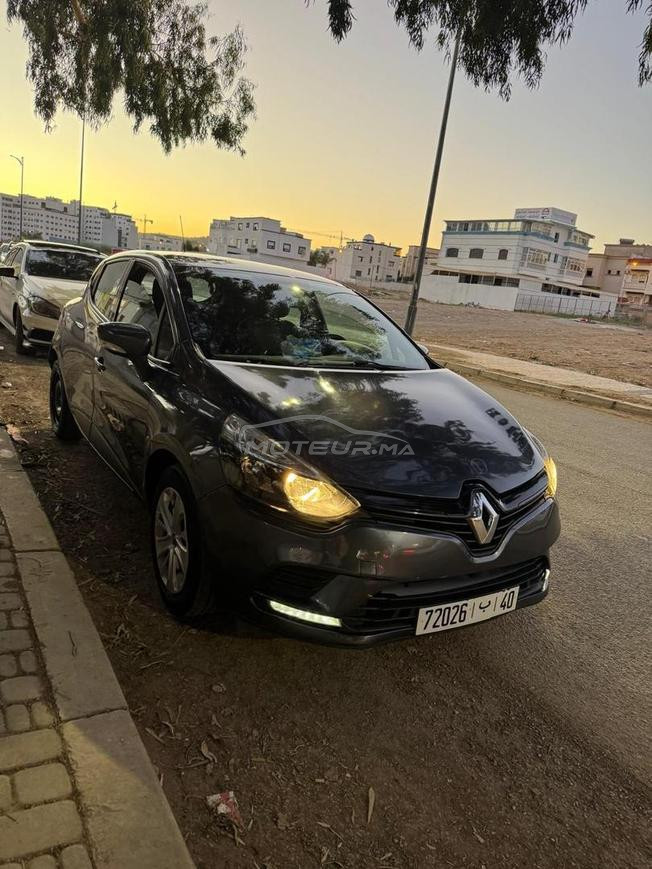 Renault Clio Diesel Automatique 2019 à Tanger