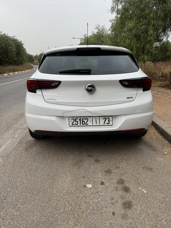 Opel astra k 