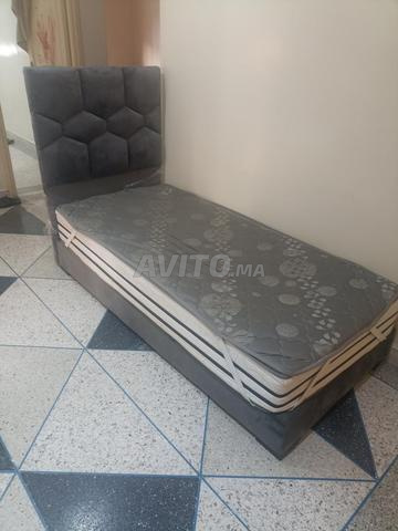 Lit à vendre