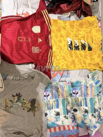 Superbe lot de plus de 20 vêtements de qualité. - 2