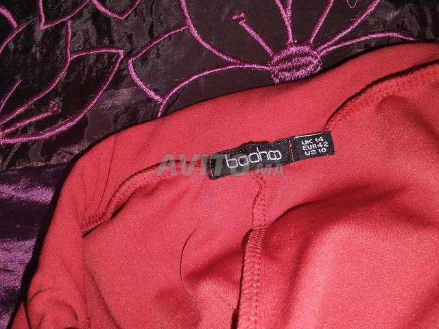 شورت قصير بتصميم مكشكش من Boohoo - 2