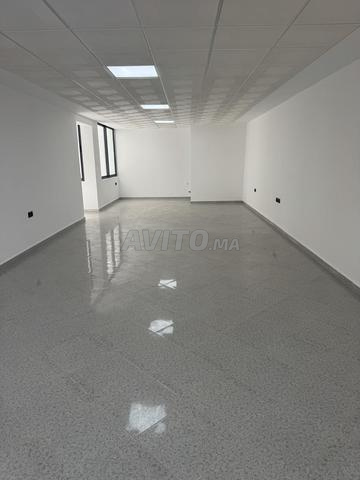 مكتب للإيجار خليل جبران الطابق الأول - 2