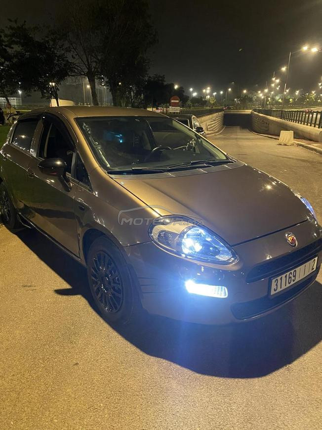 Fiat Punto Essence Manuelle 2010 à Rabat